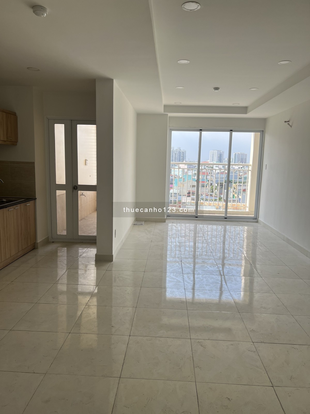 Cho thuê căn hộ 88m², 3PN, 2WC chung cư Khuông Việt Phường Phú Trung Quận Tân Phú