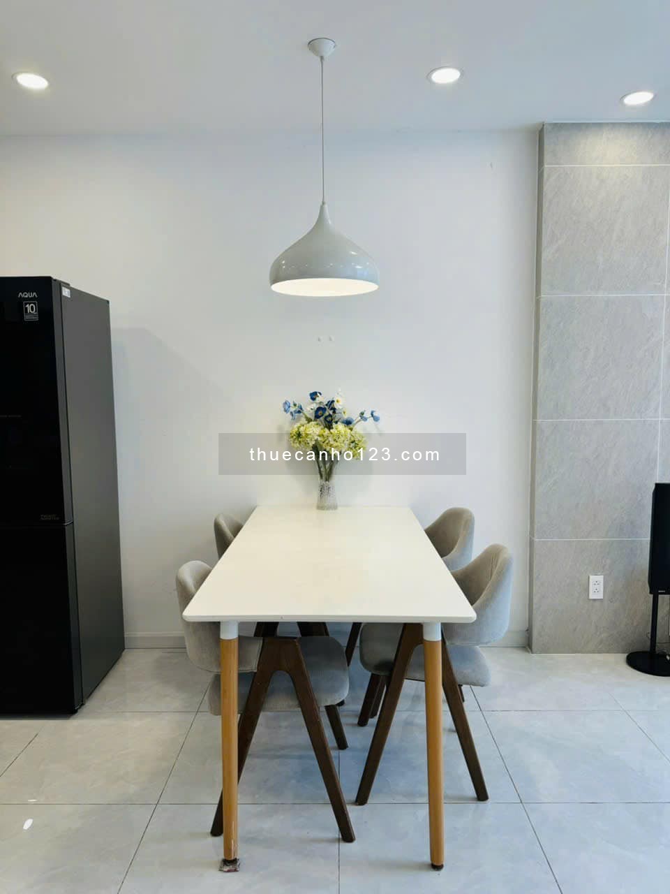 Căn hộ 96m2-3PN2WC chung cư Orchard Garden Hồng Hà cho thuê giá 24tr/th. LH 0932192028-Ms.Mai
