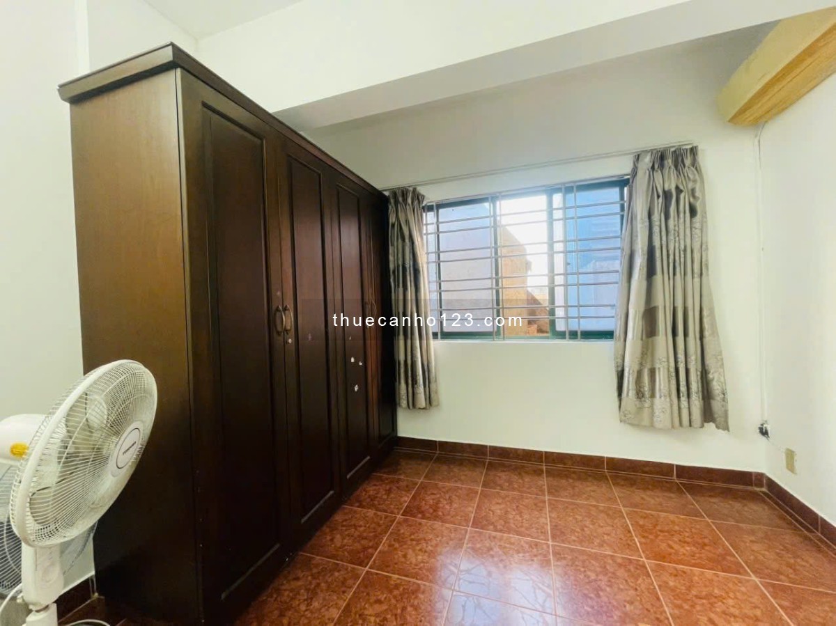 Chung cư Miếu Nổi, Vũ Huy Tấn, BT: 11tr/th, 2 pn rộng, 1wc 70m2, Nội thất.