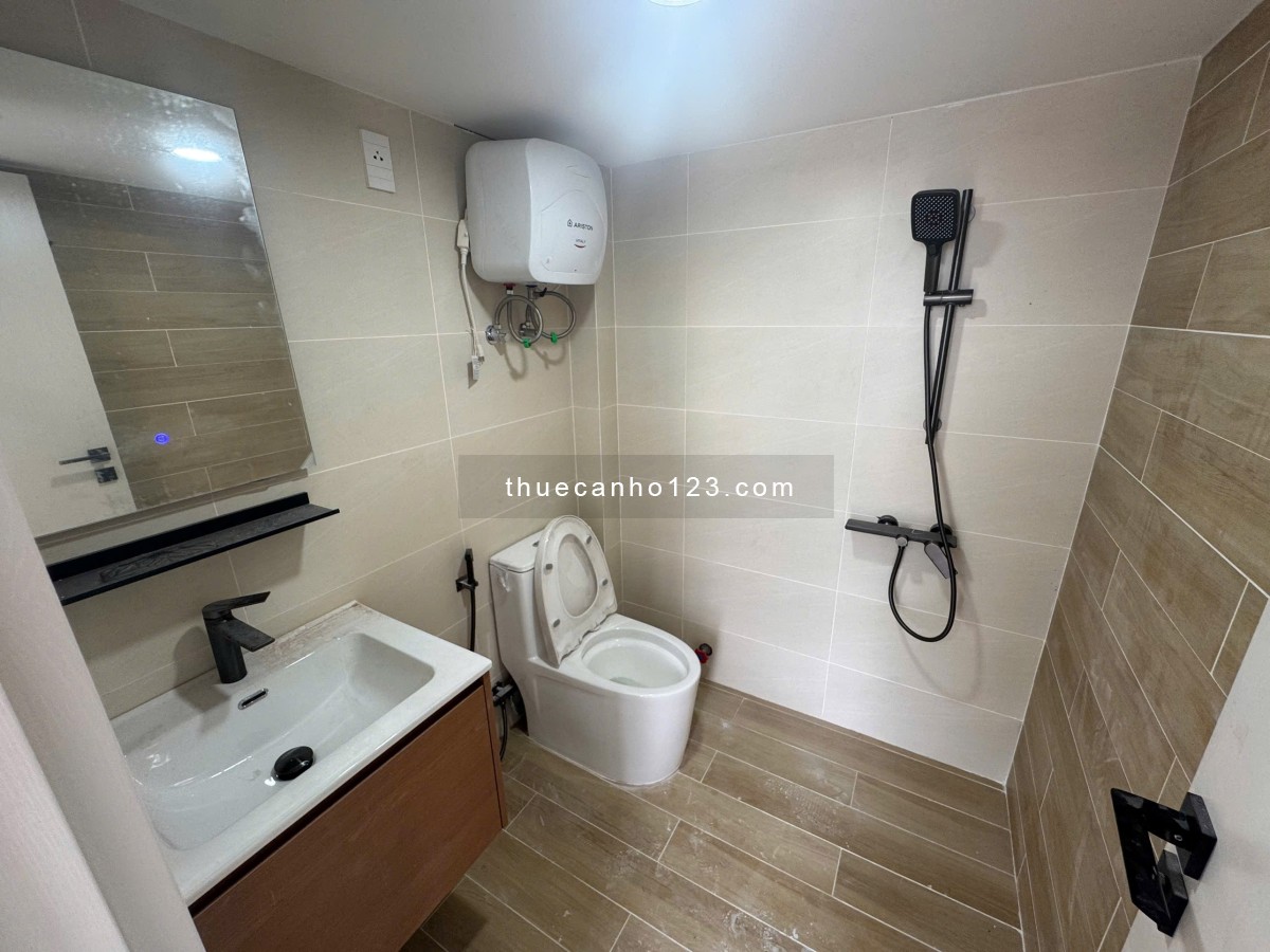 Cho Thuê Căn Hộ Duplex Mới Khai Trương – Hai Bà Trưng, Quận 1 – Gần Nhà Hát Thành Phố & ĐH KHXHNV