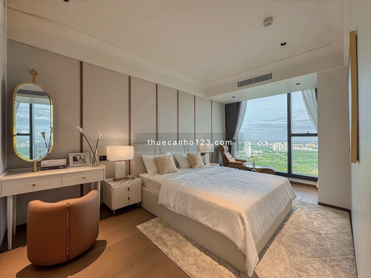 Cho thuê căn hộ 3PN Vinhomes Golden River Ba Son 120m2 nội thất cao cấp.Lh xem nhà 24/7
