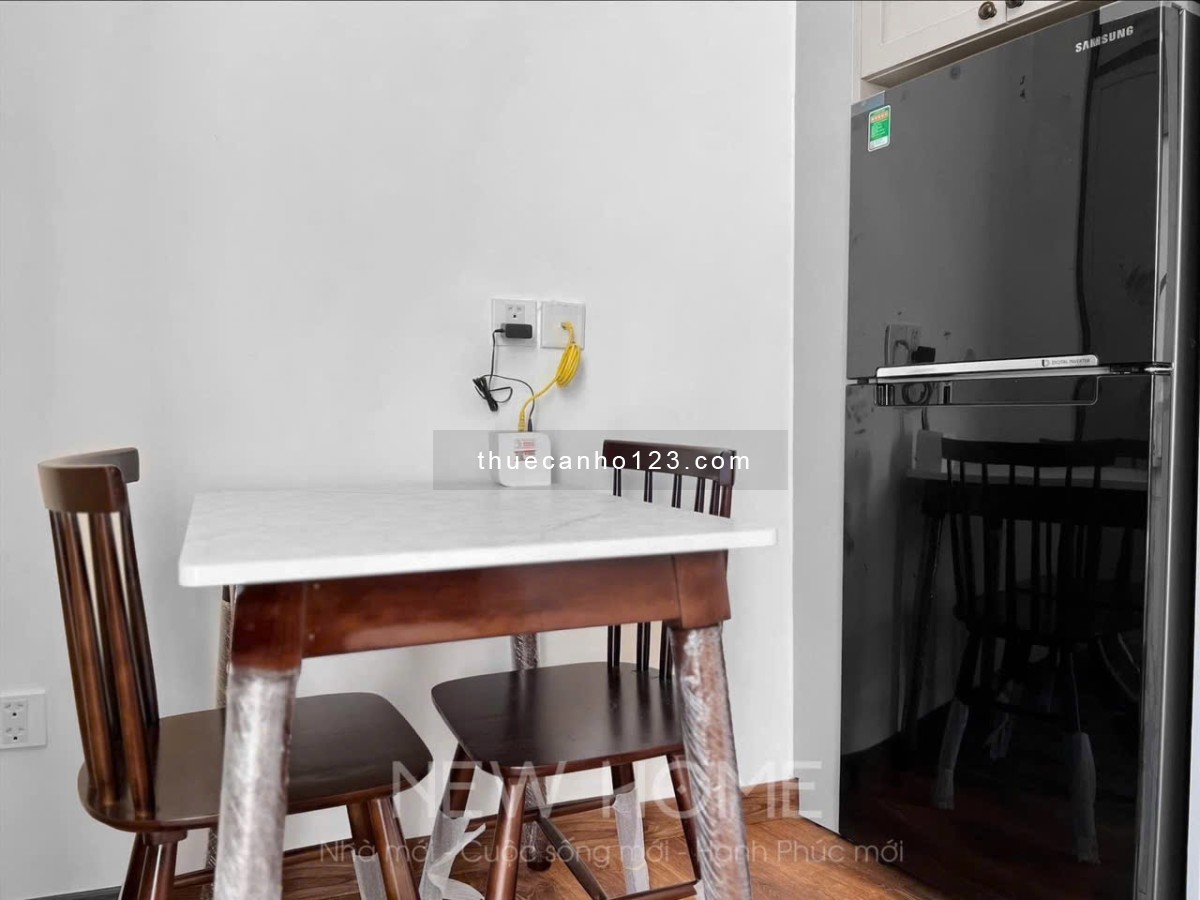 Căn hộ xịn xò full nội thất có ban công Tân Bình gần công viên Gia Định