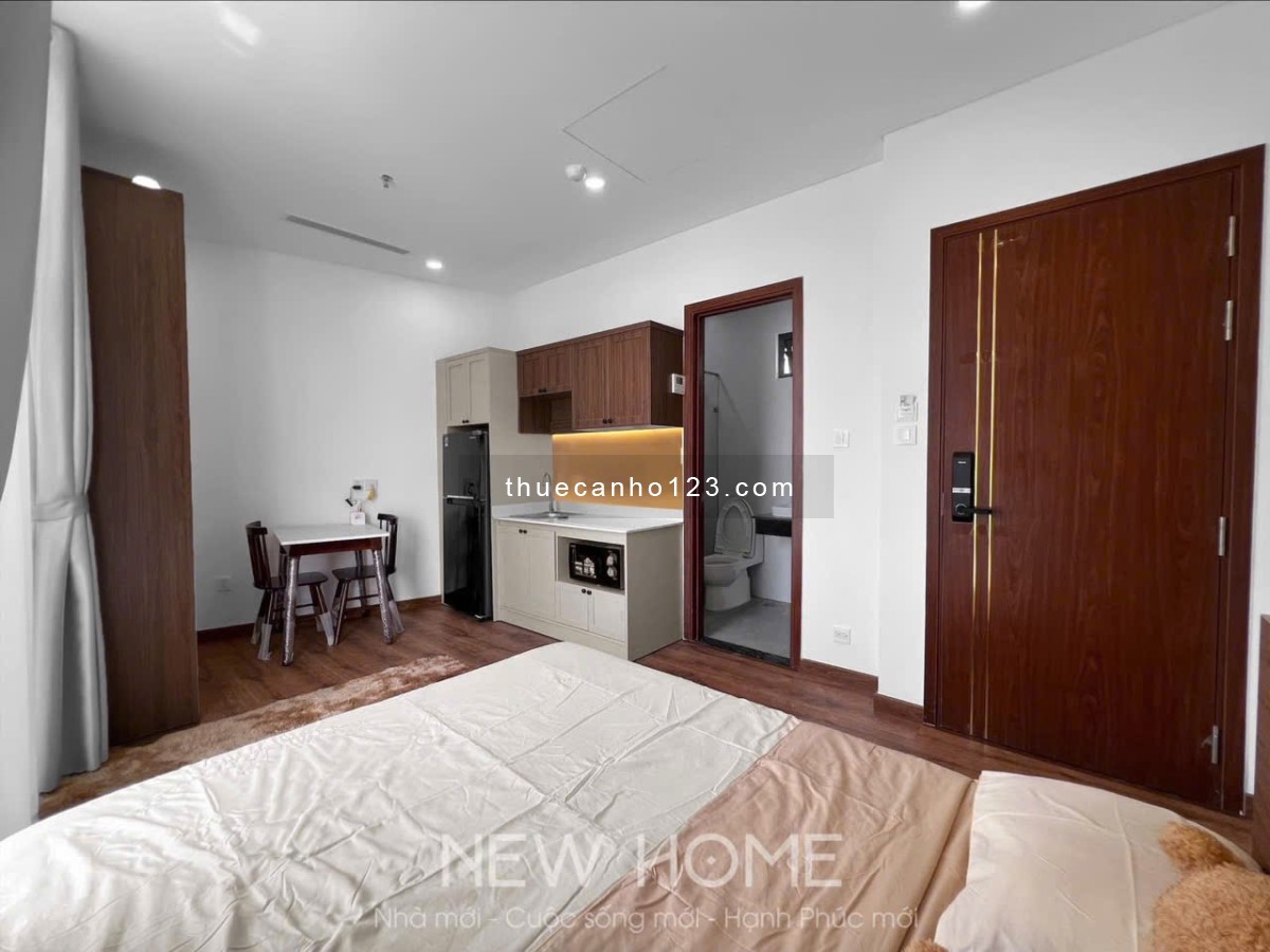 Căn hộ xịn xò full nội thất có ban công Tân Bình gần công viên Gia Định