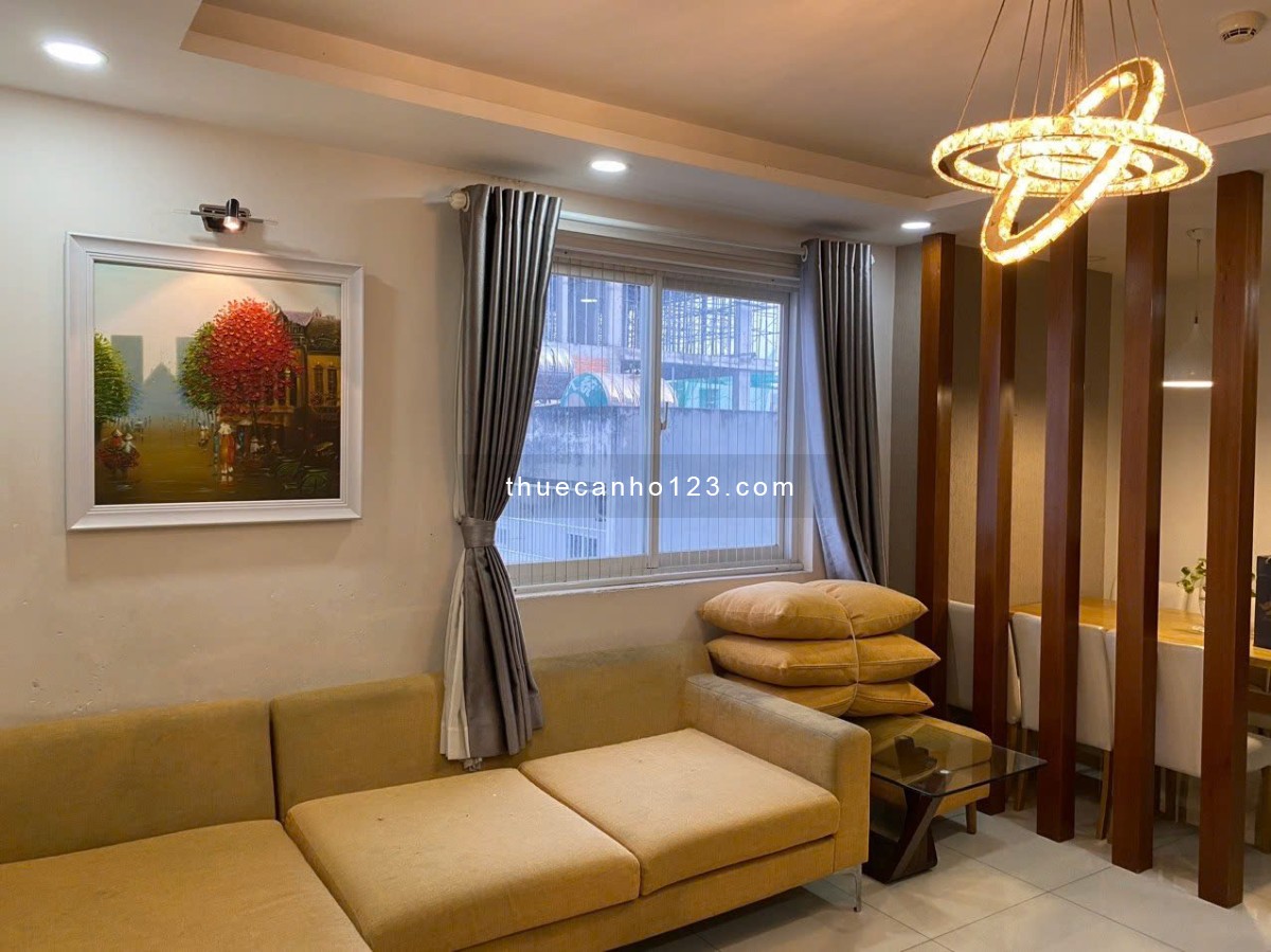 Chung cư 590, CMT8, P11, Quận 3: 81m2, 2p ngủ, NT, 11tr/th