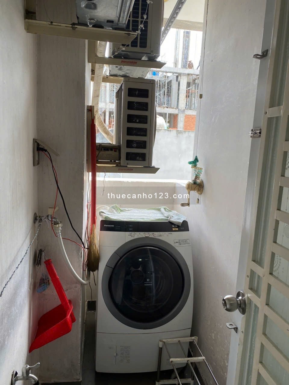 Chung cư 590, CMT8, P11, Quận 3: 81m2, 2p ngủ, NT, 11tr/th