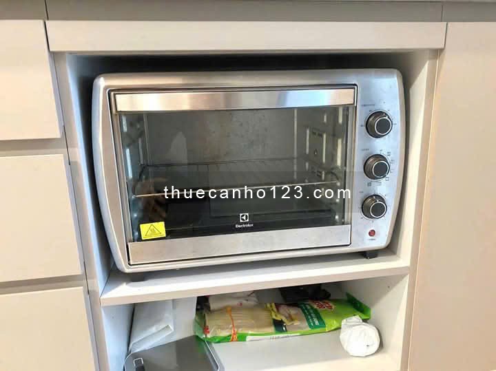 Chung cư Satra, Phan Đăng Lưu, PN: 92m2, 2p ngủ, slot ô tô, 17tr