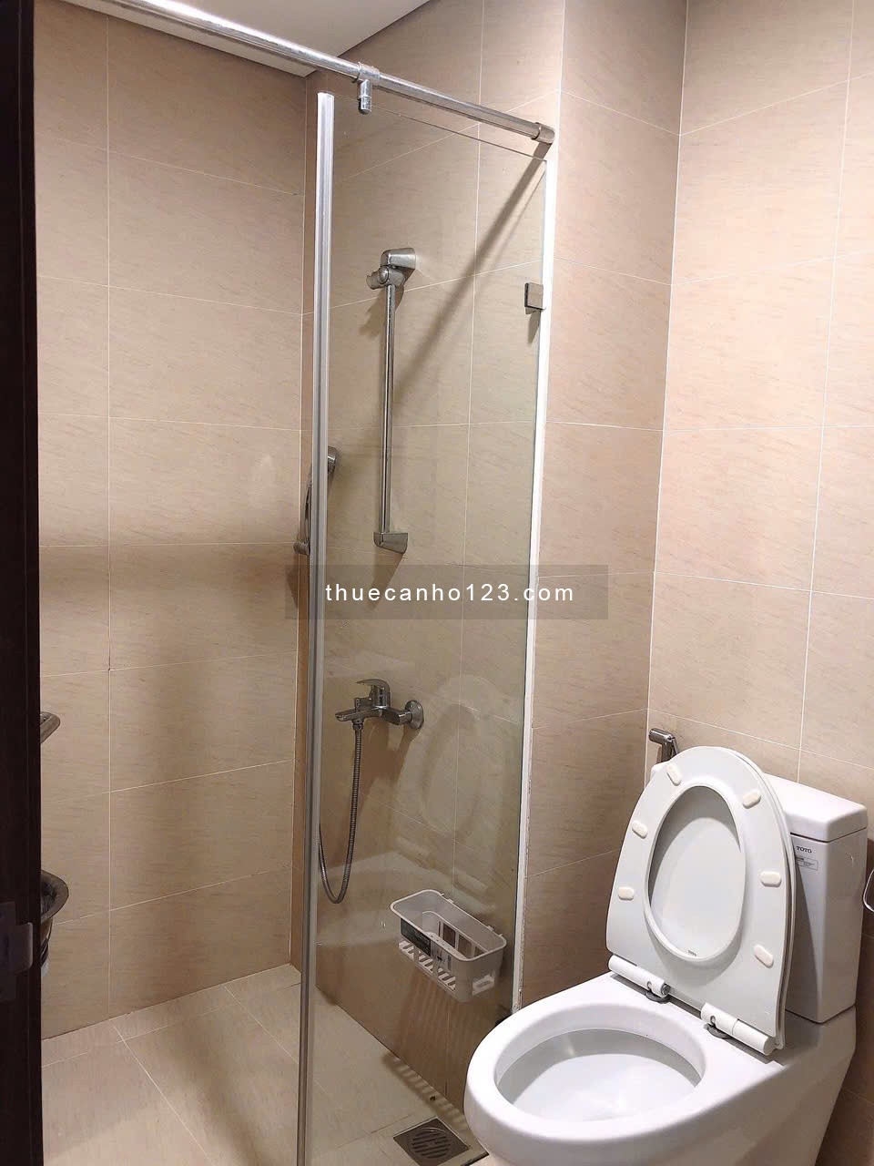 Chung cư Botanic, Nguyễn Thượng Hiền, PN: 17triệu, 2p ngủ, nội thất mới