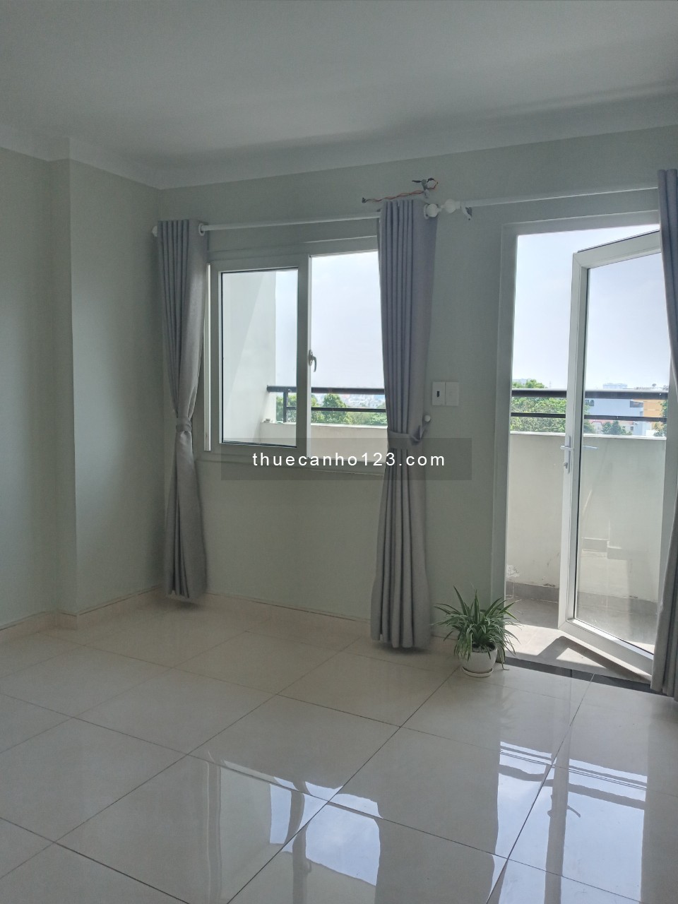 Căn 2PN, Hiệp Thành Building Q12 - Giá 6,7 tr/th