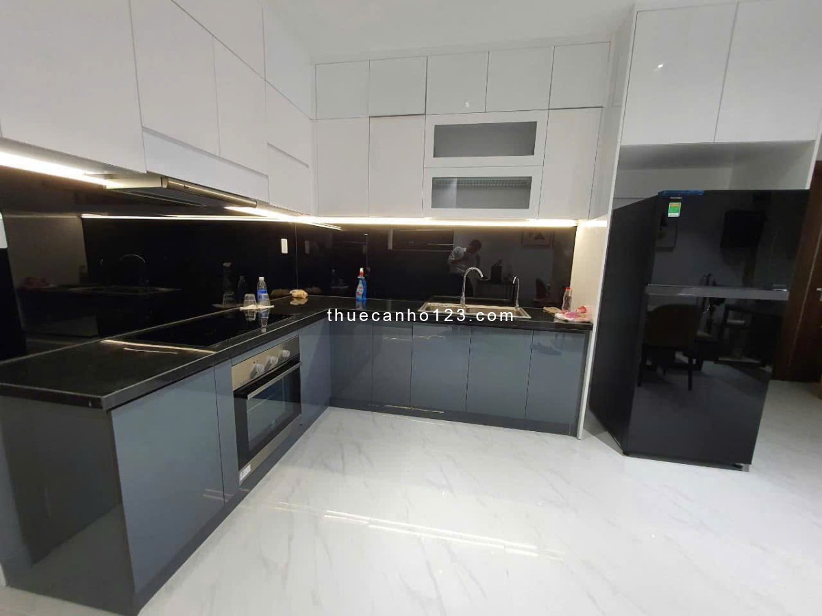 Chung cư Satra, Phan Đăng Lưu, PN: 2p ngủ, NT mới, 90m2, 16tr5