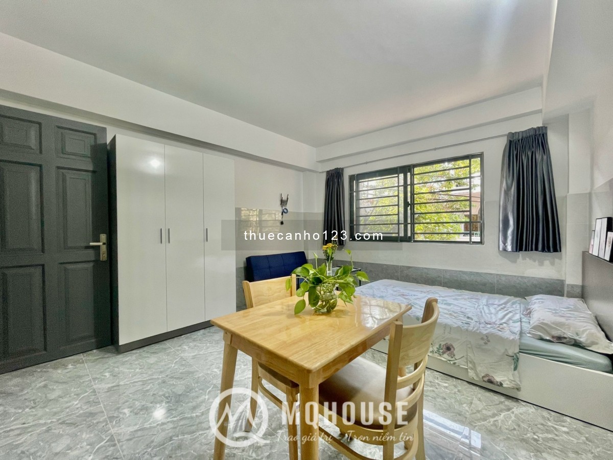 Mới 100% - Khai trương Căn Hộ Full Nội Thất ngay Etown Cộng Hoà, khu Bàu Cát - Tân Bình