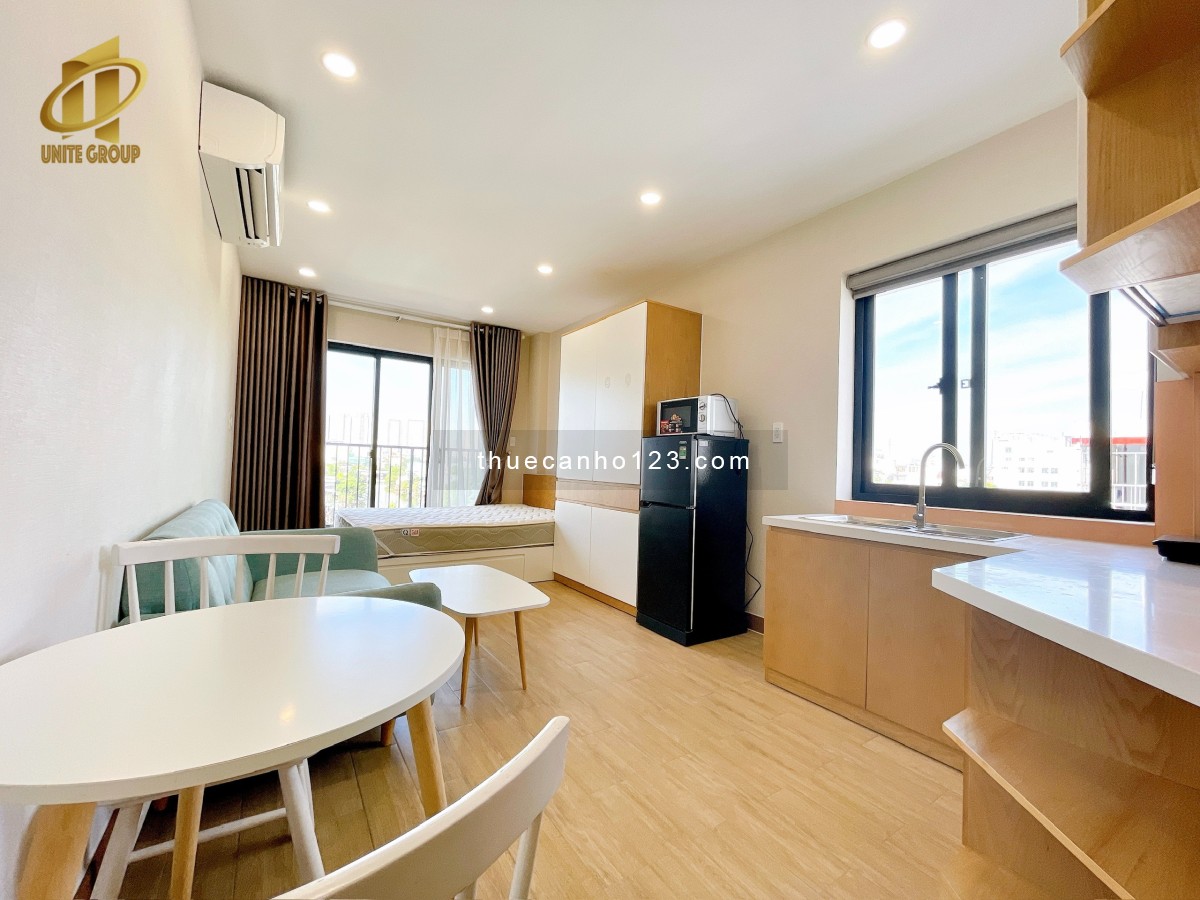 Căn STUDIO ban công siêu rộng gần các trường ĐH UFM, TDT, RMIT, KCX Tân Thuận, Lotte, Crescent Mall,