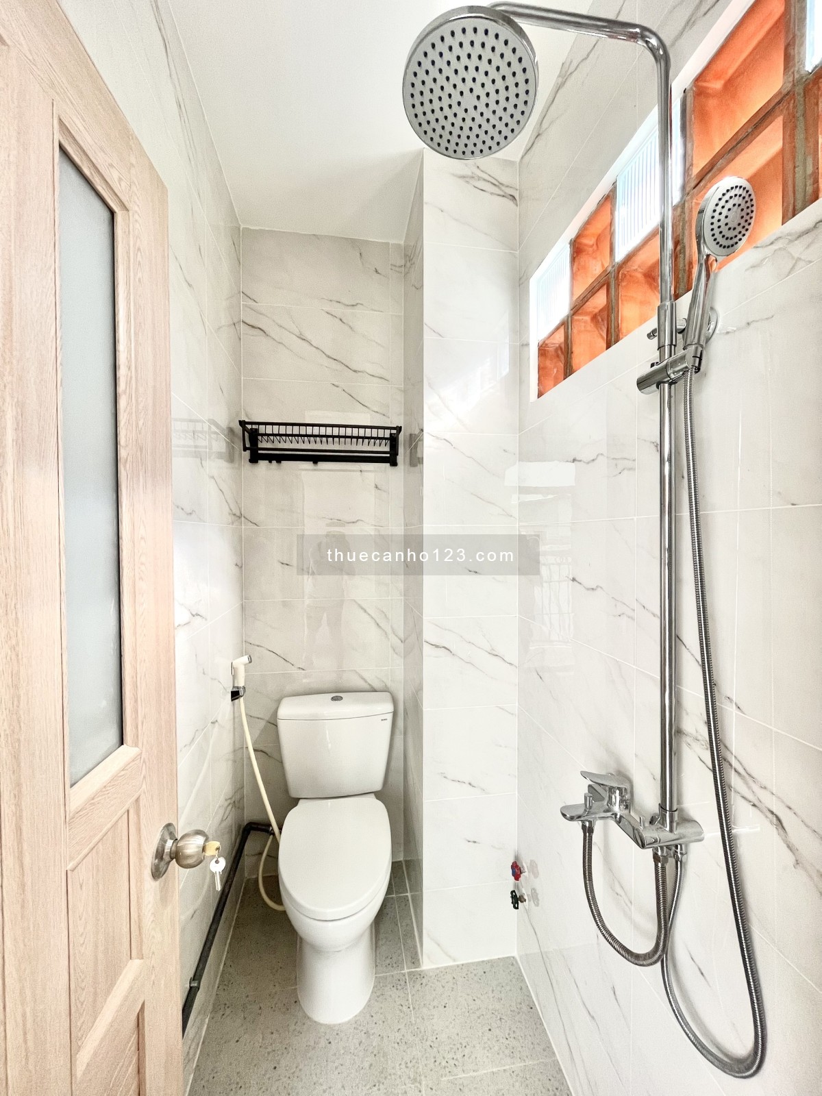 Căn Hộ Duplex Full Nội Thất gần Bến Xe Miền Đông, đường Quốc Lộ 13