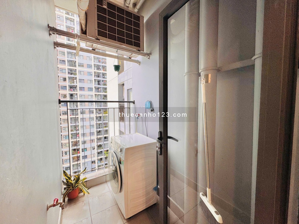 CHO THUÊ căn hộ Studio, Vinhomes Grand Park Full nội thất. Giá chỉ 5,8 triệu/tháng.