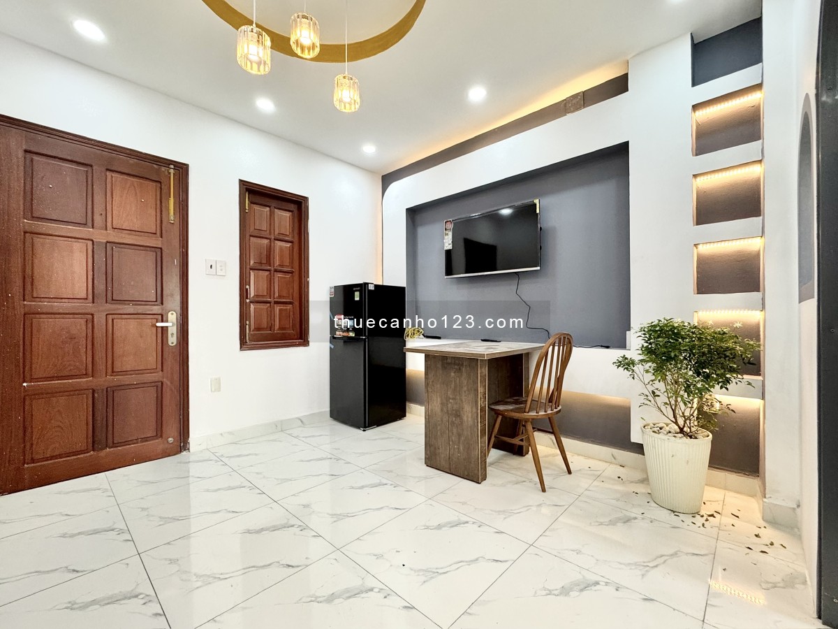 Cho thuê 2PN Full Nội Thất gần Etown Cộng Hoà, Tân Bình - 0909 186 134