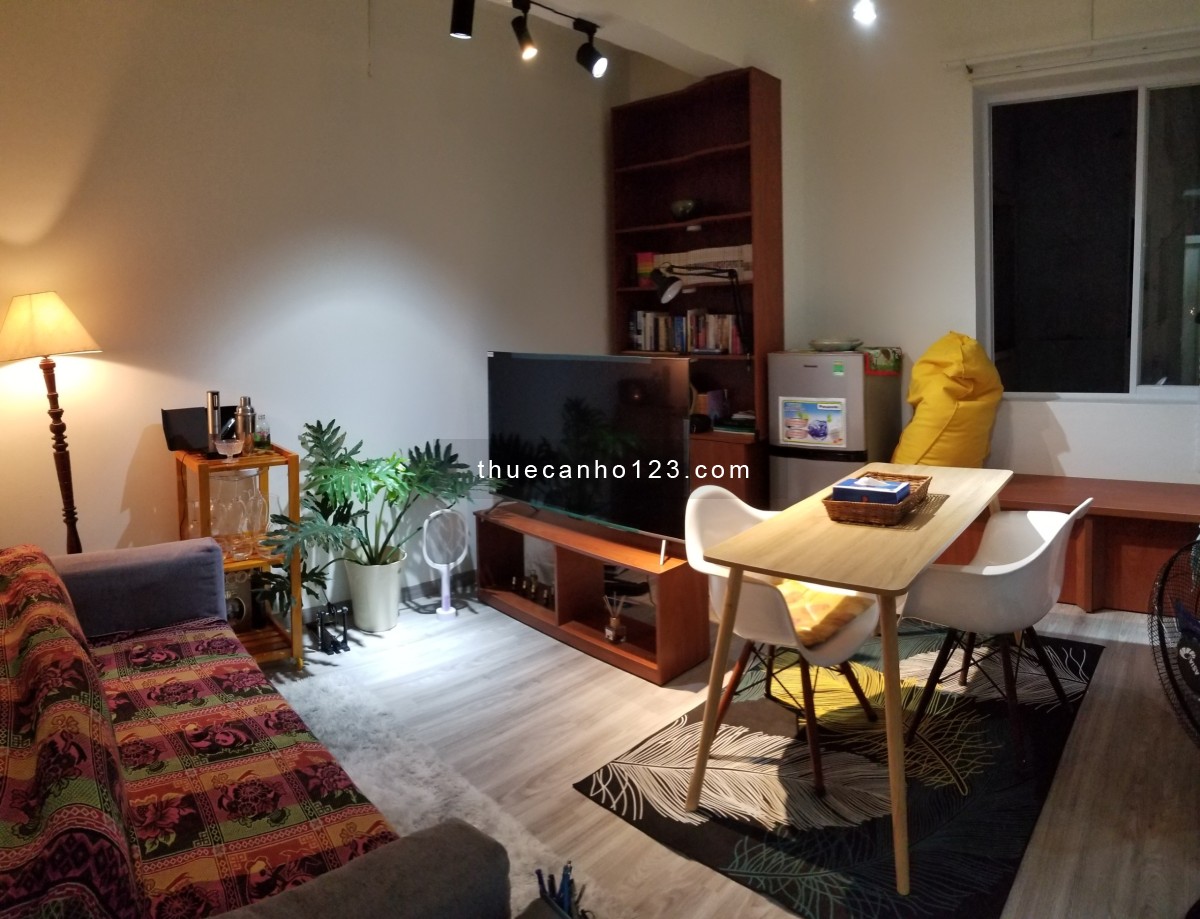 Cho thuê căn 1 phòng ngủ 44m2 tại 109 Nguyễn Biểu, 7.5 Triệu, Lầu 12, View Q1 Q4 có nội thất