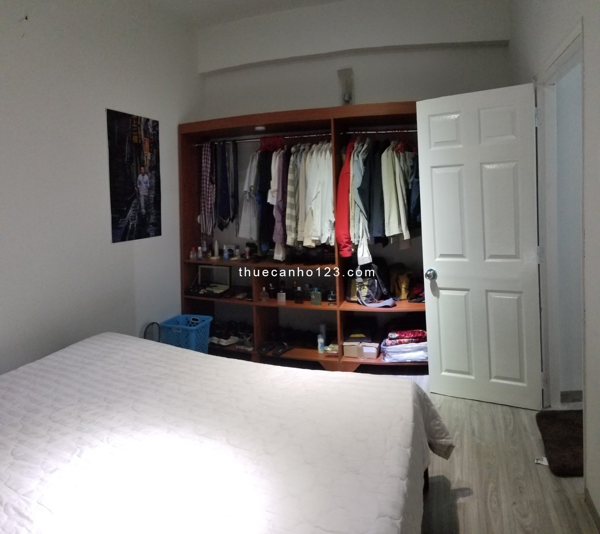 Cho thuê căn 1 phòng ngủ 44m2 tại 109 Nguyễn Biểu, 7.5 Triệu, Lầu 12, View Q1 Q4 có nội thất