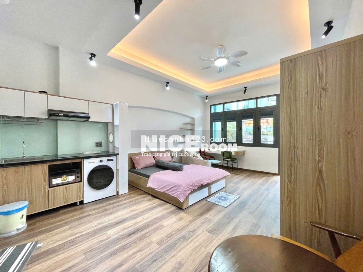 Khai trương CH bancol 40m2 - View landmark, nhà mới 100%, full tiện nghi - Nguyễn Gia Trí