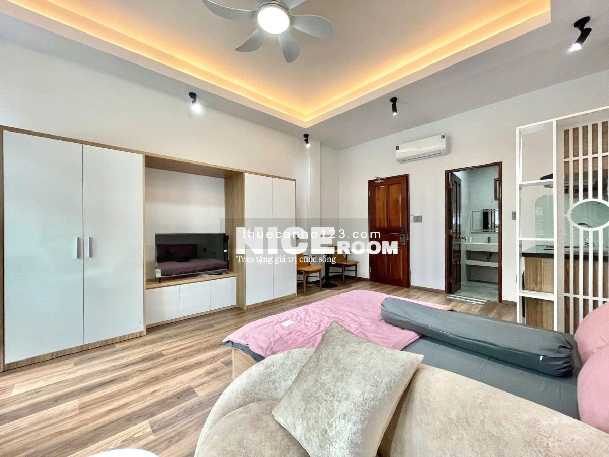 Khai trương CH bancol 40m2 - View landmark, nhà mới 100%, full tiện nghi - Nguyễn Gia Trí