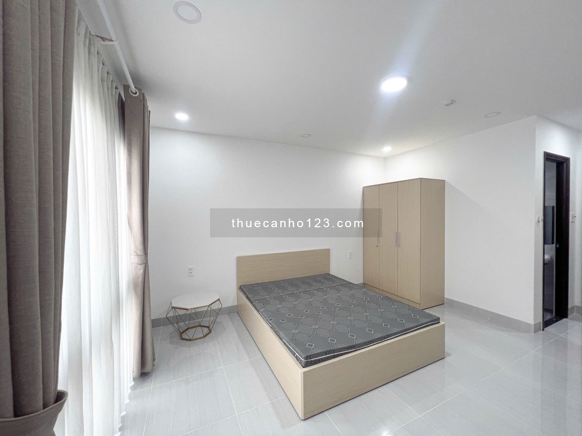 Căn Hộ Mới, Full Nội Thất Thoáng Mát. Ngay Cầu Thị Nghè - Quận 1. Thang Máy, Hầm Xe. Giá Thật.