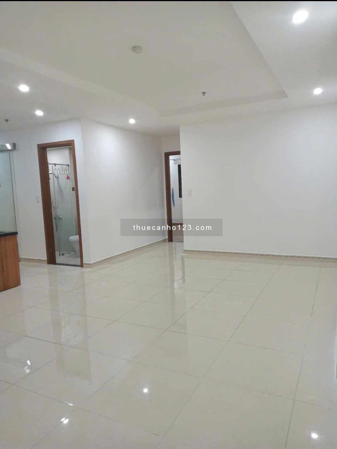 Chung cư Carillon 2 - Hòa Thạnh, Tân Phú : 100m2, 3p ngủ, 2wc, 10tr/tháng