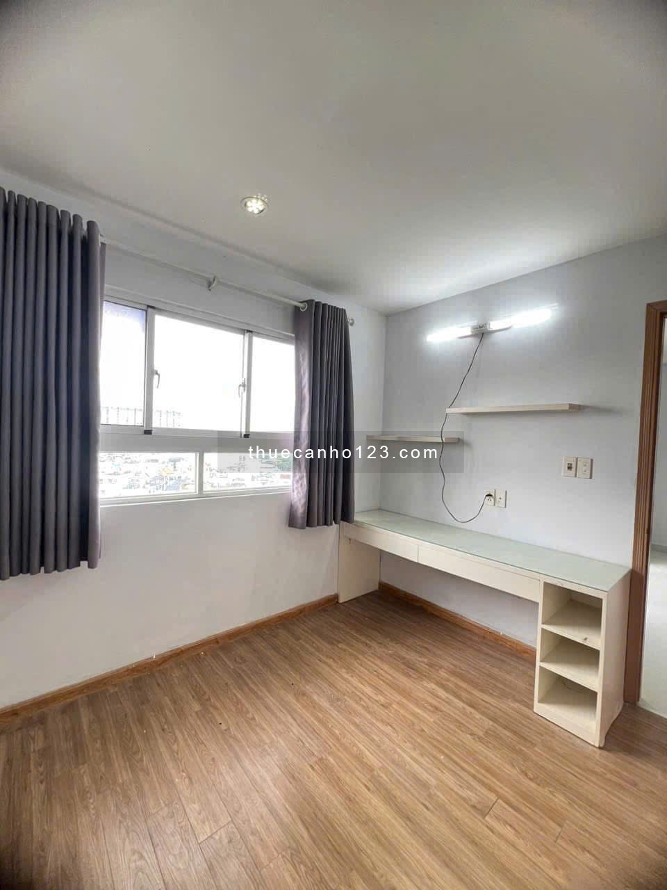 Cho thuê chung cư Bàu Cát, Hồng Lạc, TB: 3p ngủ rộng, 2wc 95m2, 10tr5