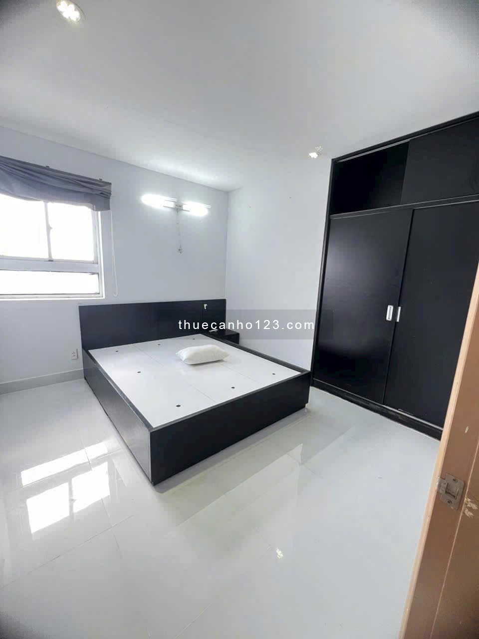 Cho thuê chung cư Bàu Cát, Hồng Lạc, TB: 3p ngủ rộng, 2wc 95m2, 10tr5