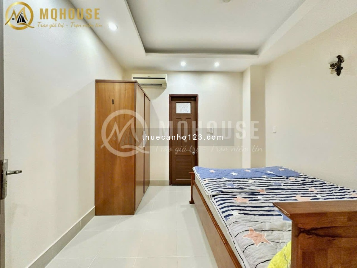 Căn Hộ 2 Phòng Ngủ, 2 WC Balcony Rộng 76m2. Full Nội Thất, Thang Máy, Bảo Vệ. Ngay Landmark 81.