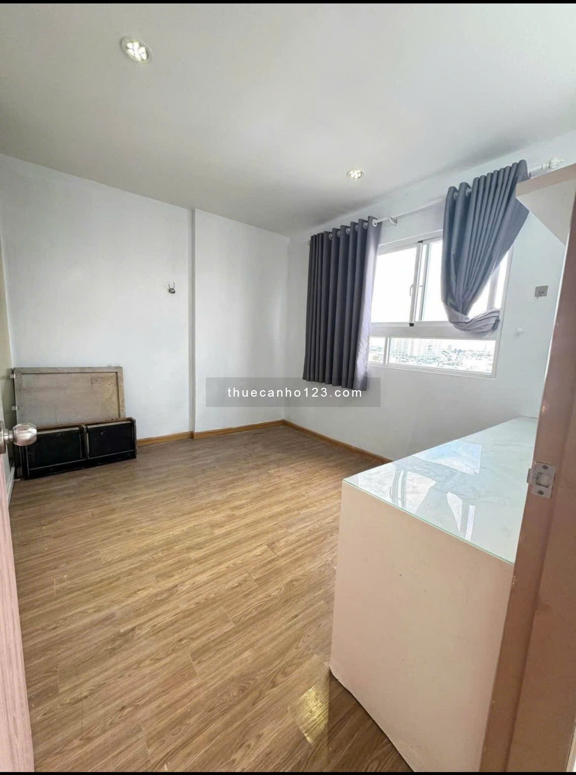 Chung cư Carillon 2, Trịnh Đình Thảo- Hòa Thạnh- TP, 83m2, 2PN, 2WC, 9tr5/tháng.