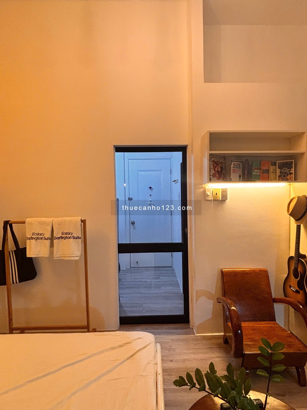 Căn hộ 1PN 40m² phong cách vintage - Gần Thảo Cầm Viên - Tách bếp, ban công, cửa sổ lớn