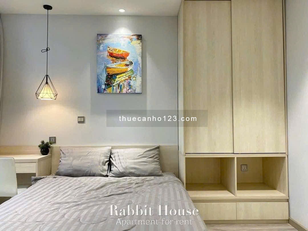 Căn hộ studio 35m² - Gần cầu Thị Nghè - Ban công, cửa sổ lớn, đầy đủ nội thất