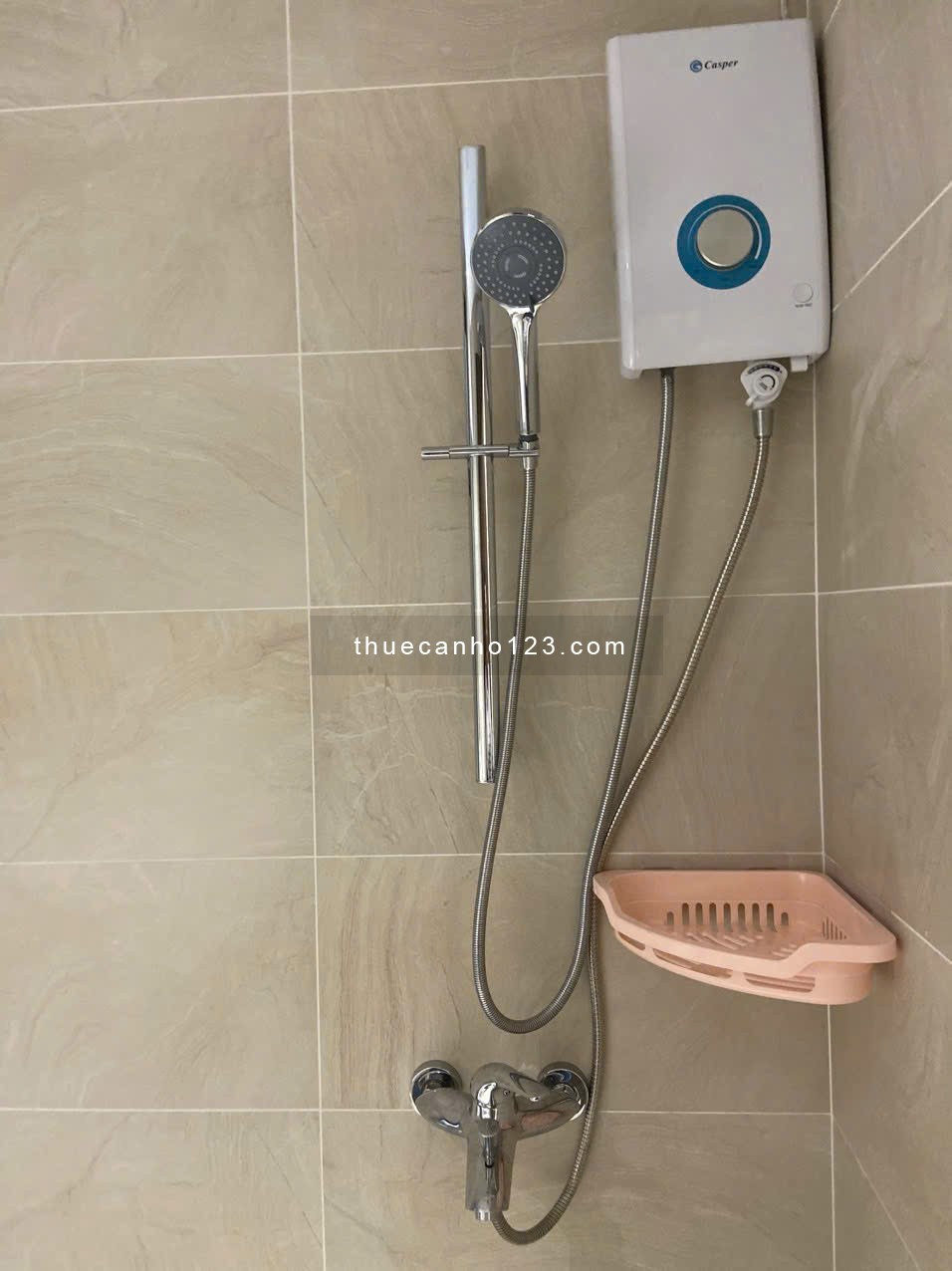 Cho thuê 2PN 2WC có sẵn nội thất cơ bản – Giá chỉ từ 6,5tr/tháng tại Opal Skyline