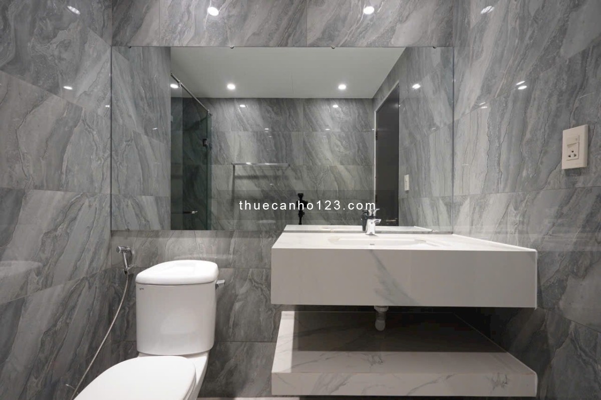 Cho thuê căn hộ River Park 1, 3pn, 129m2 52tr/thg căn góc vị trí đẹp. Lh: 0911022907