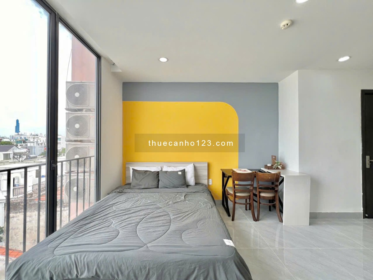 Cho thuê căn hộ studio bancol 35m2 - Nội thất hiện đại, thang máy - Gần ĐH Văn Lang, chợ Bà Chiểu