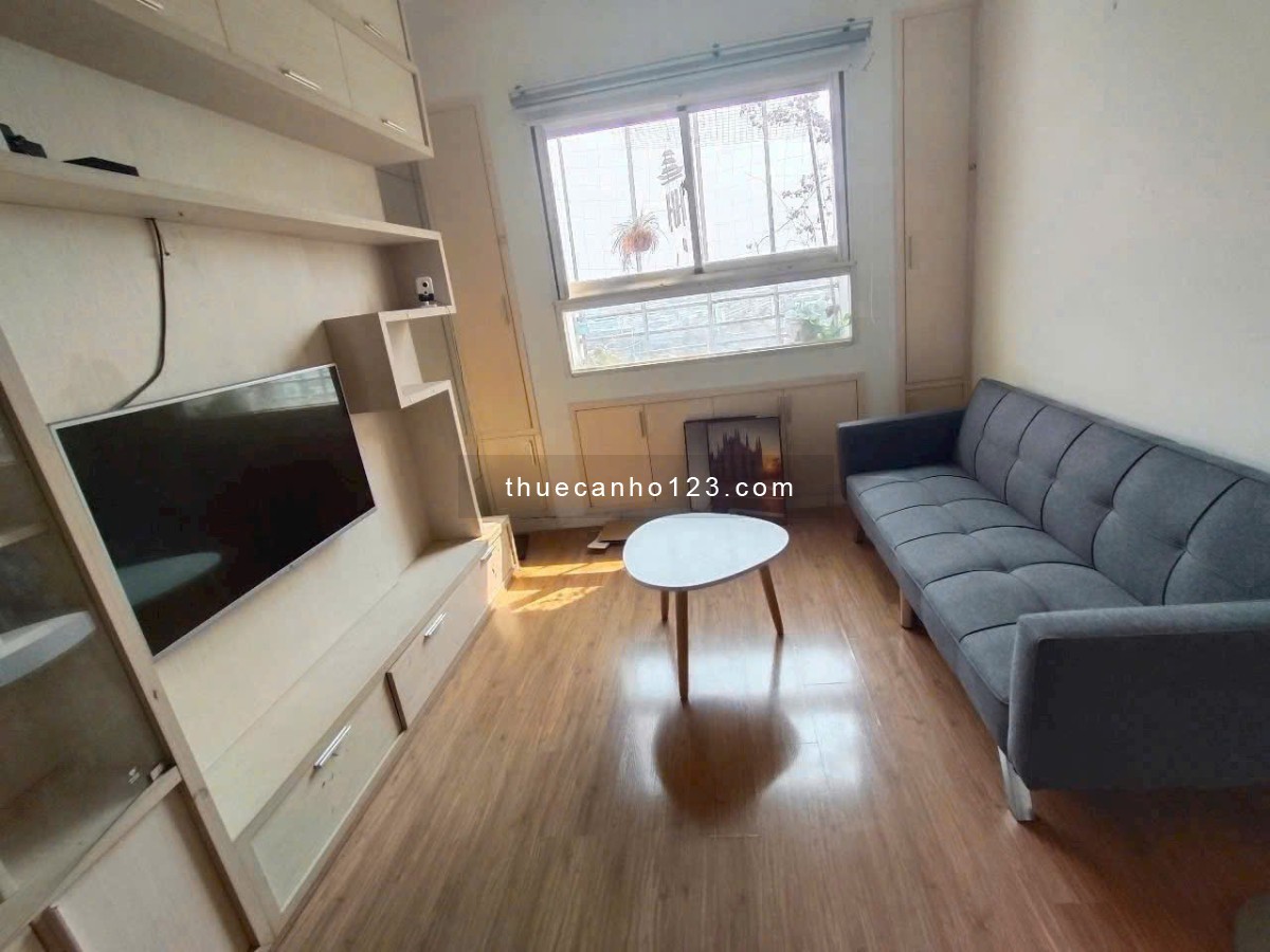 Chung cư 590 CMT8, P11, Q3: 1p ngủ, ban công, 50m2, 6tr5/tháng