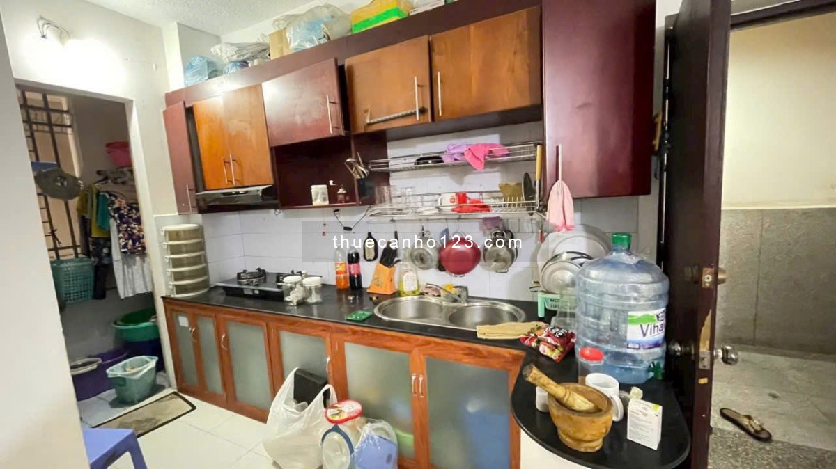 Chung cư 590 CMT8, P11, Q3: 1p ngủ, ban công, 50m2, 6tr5/tháng