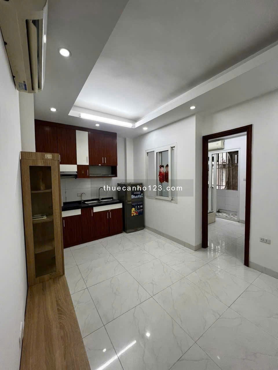 Chung cư 590 CMT8, P11, Q3: 1p ngủ, ban công, 50m2, 6tr5/tháng, Lầu 4