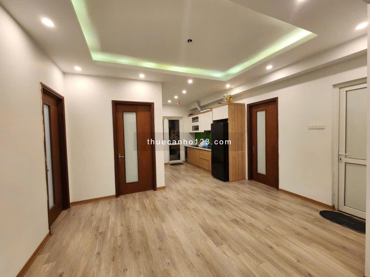 CHCC Screc Tower, Trường Sa, Q3: 73m2, 2p ngủ + có Nt giá 13tr/th