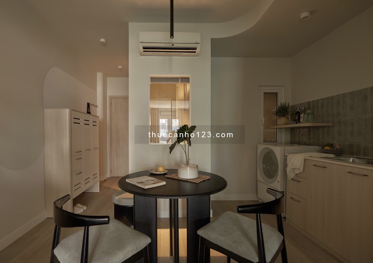 Cho thuê căn hộ 1PN full nội thất cao cấp, ban công thoáng mát Nguyễn Thái Bình quận 1 gần Bùi Viện