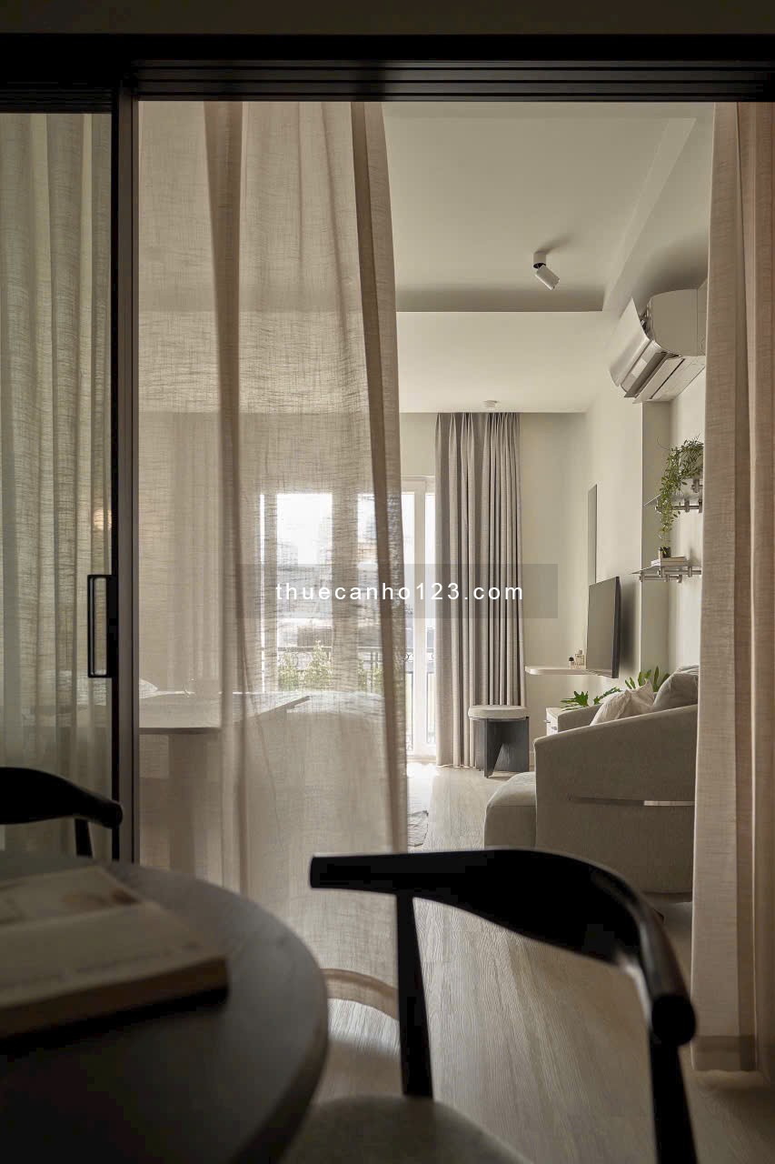 Căn hộ 1PN - ban công thoáng - 40m2 - Full NT - Gần cầu Thị Nghè. Tiện đi Q1, Q3