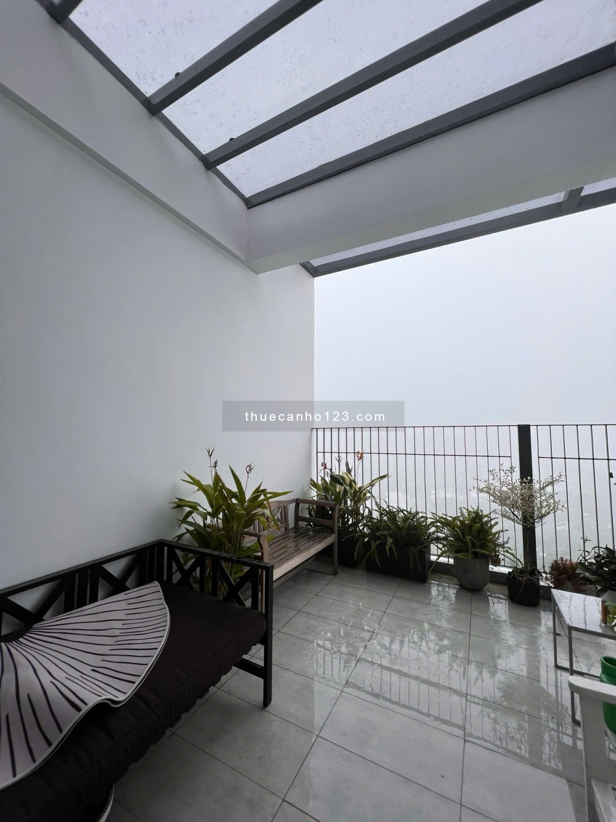 Cho thuê duy nhất căn duplex sân vườn - Full nội thất vintage, chỉ 12tr/tháng