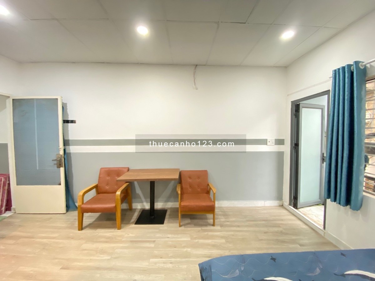 Căn hộ full nội thất cửa sổ, ban công thoáng ở Điện Biên Phủ Bình Thạnh gần Đại học HUTECH, HIU