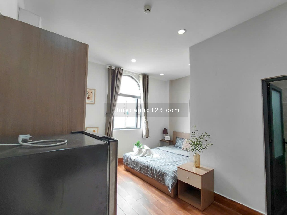 Căn Hộ Mới, Full Nội Thất, Thang Máy, Hầm Xe. Ngay Nguyễn Gia Trí, Hutech, Hồng Bàng, GTVT, FTU,...