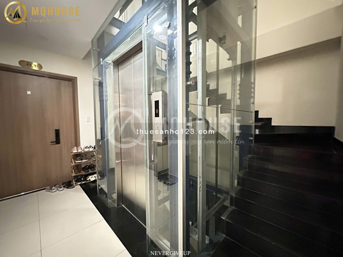 Chung Cư 2 Phòng Ngủ, 2 WC, Balcony Rộng 76m2. Full Nội Thất, Bảo Vệ. Ngay Đại Học Văn Lang