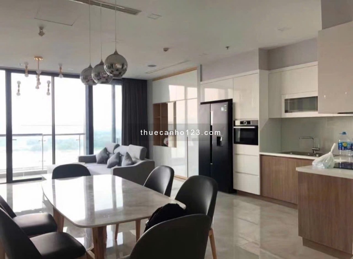 Cho thuê căn hộ 3PN, 2WC, 118m2 tại Vinhomes Golden River Ba Son, 40 triệu view sông