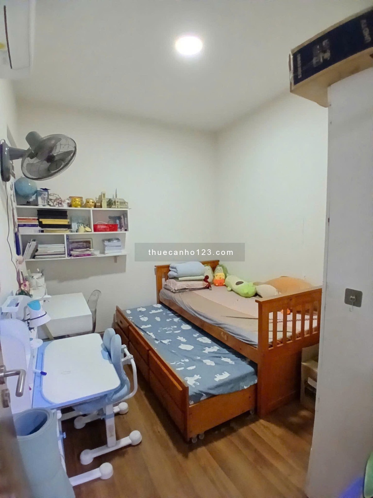 Kim Tâm Hải, Trường Chinh,Q12: 70m2, 2p ngủ, Tolet , NT, 7tr/th