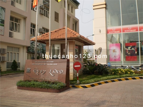 Cho thuê căn hộ Ruby Land 04 Lê Quát - Quận Tân Phú: 117m2, 3pn, 3wc,Nội thất cơ bản, Giá 11tr/th TL
