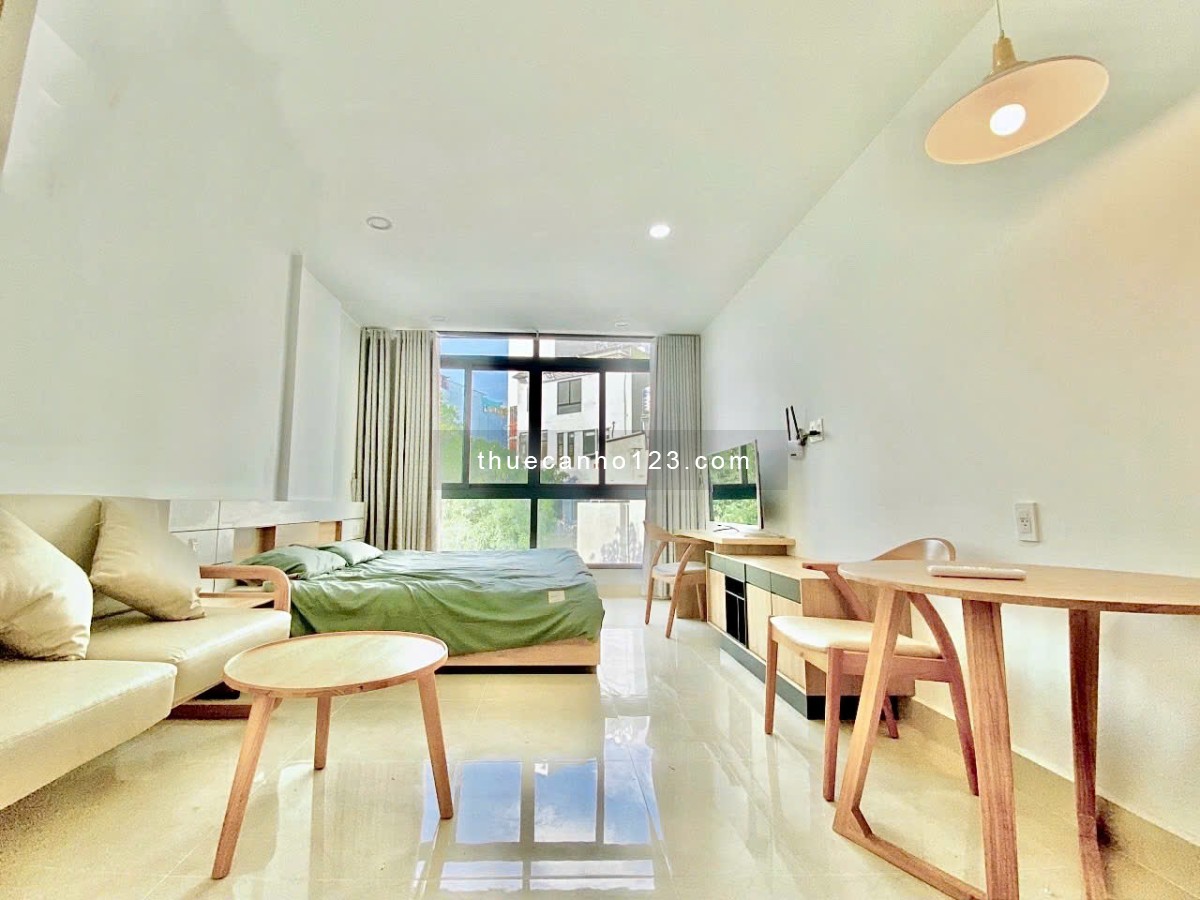 CH xinh - Nội thất xịn, DT 40m2, hầm xe, thang máy, bãi đỗ ô tô - Nguyễn Ngọc Phương, gần Q1