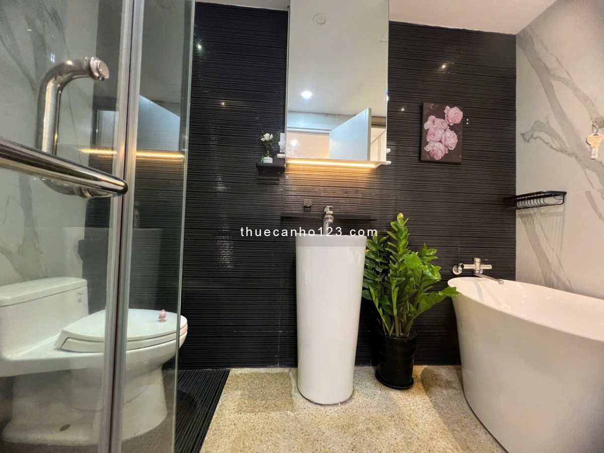 Cho thuê căn hộ 2PN, giá 18 triệu tại Green Valley, full nội thất nhà đẹp giá tốt nhất thị trường