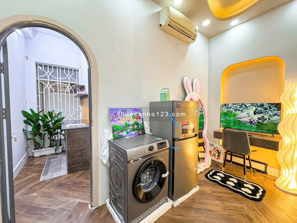 Căn hộ studio tách bếp có gu full nội thất Tân Bình ngay Etown Cộng Hoà