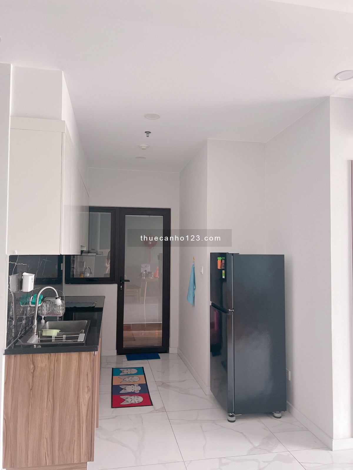 Cho thuê căn hộ mặt tiền Phạm Văn Đồng 3Pn 2wc Full nội thất 12 tr th